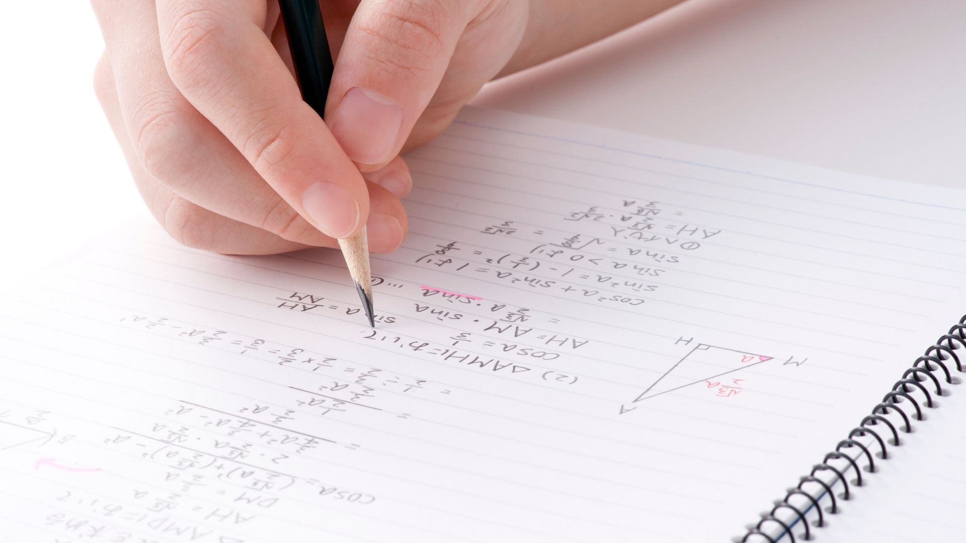 Pourquoi réviser avec des annales de maths BCE ?